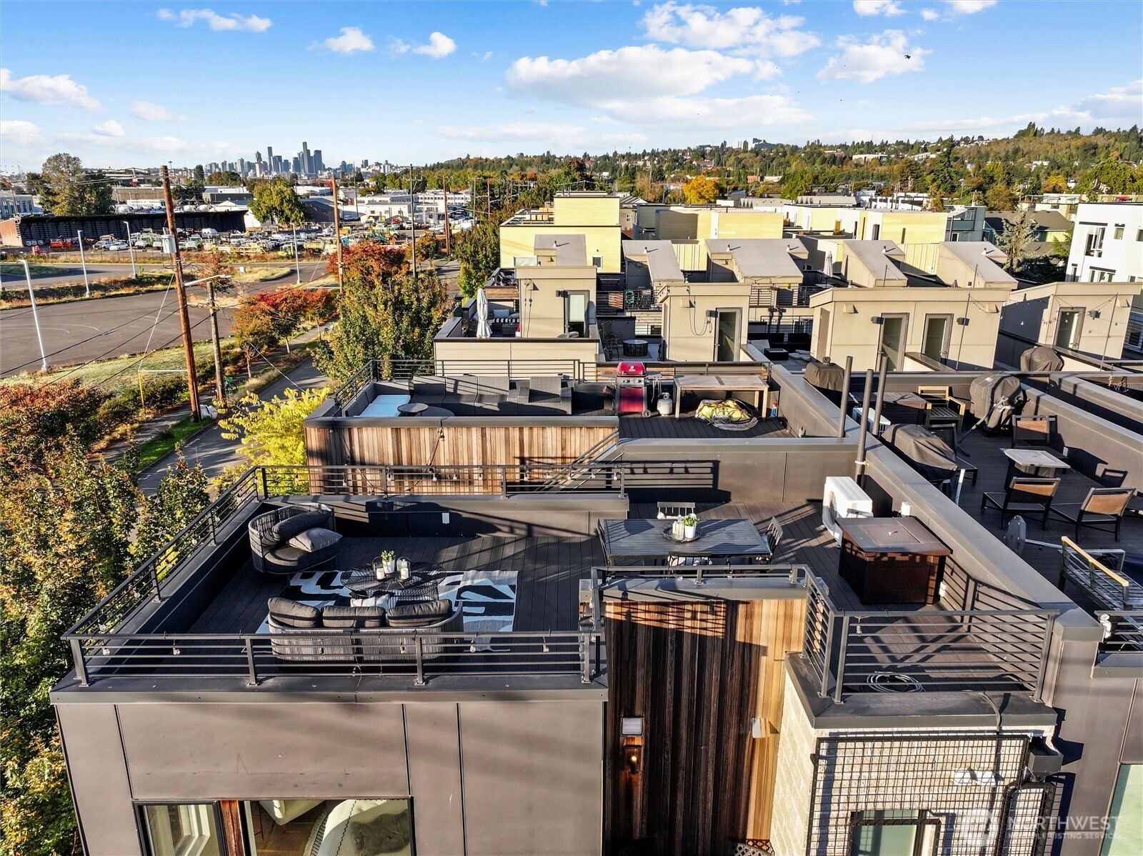 700 S Willow St , Seattle, WA 98108