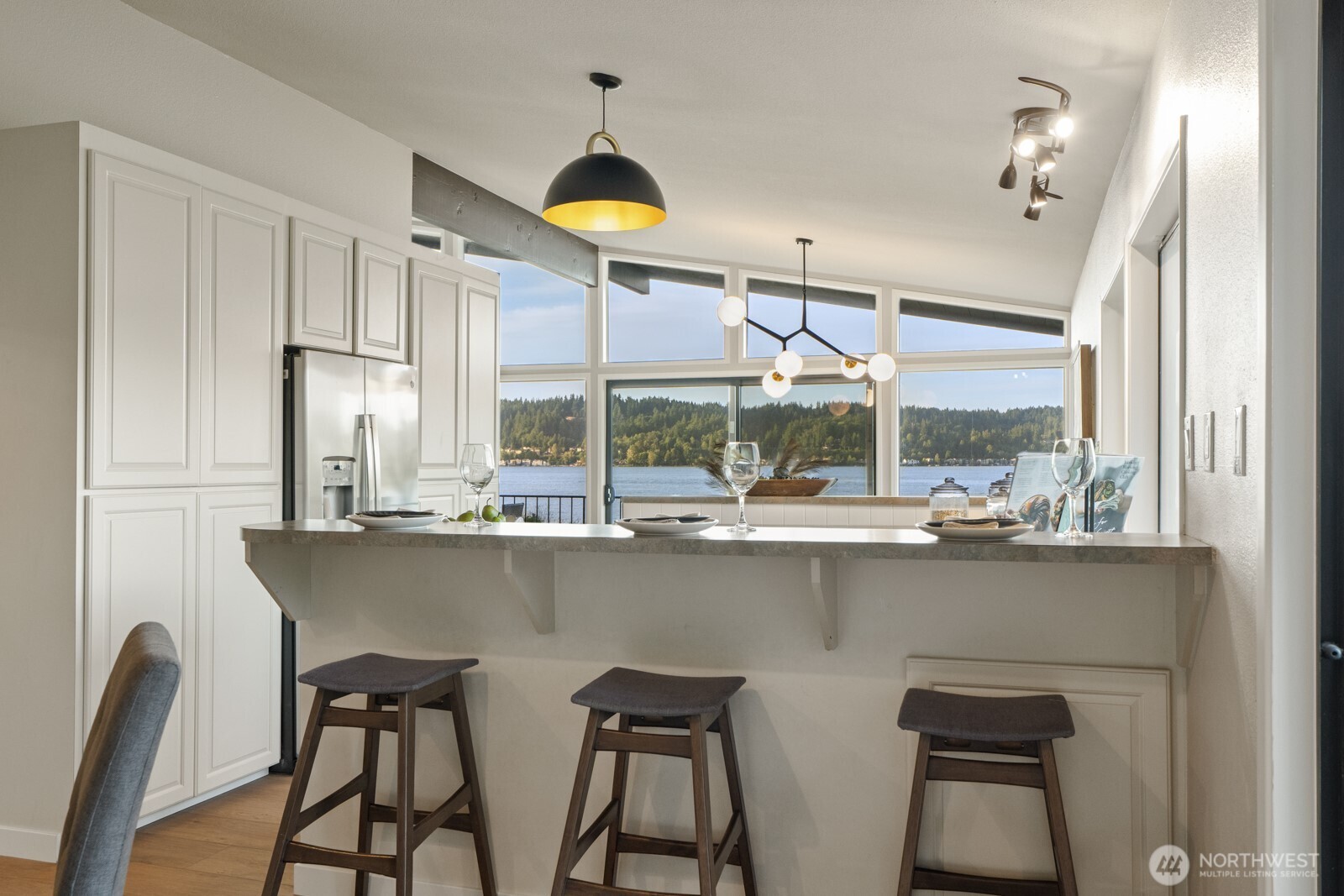 5110 NW Sammamish Road , Issaquah, WA 98027