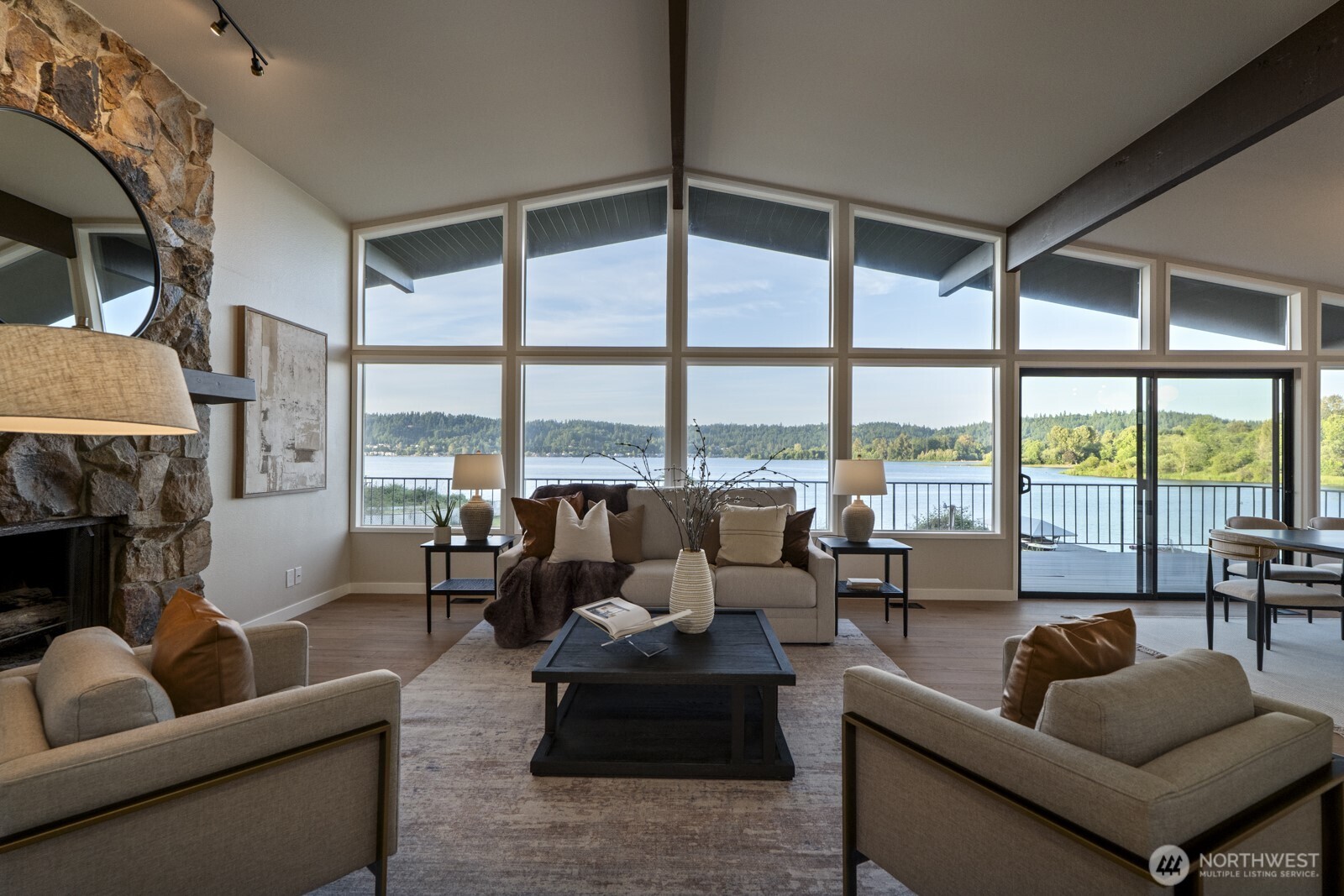 5110 NW Sammamish Road , Issaquah, WA 98027