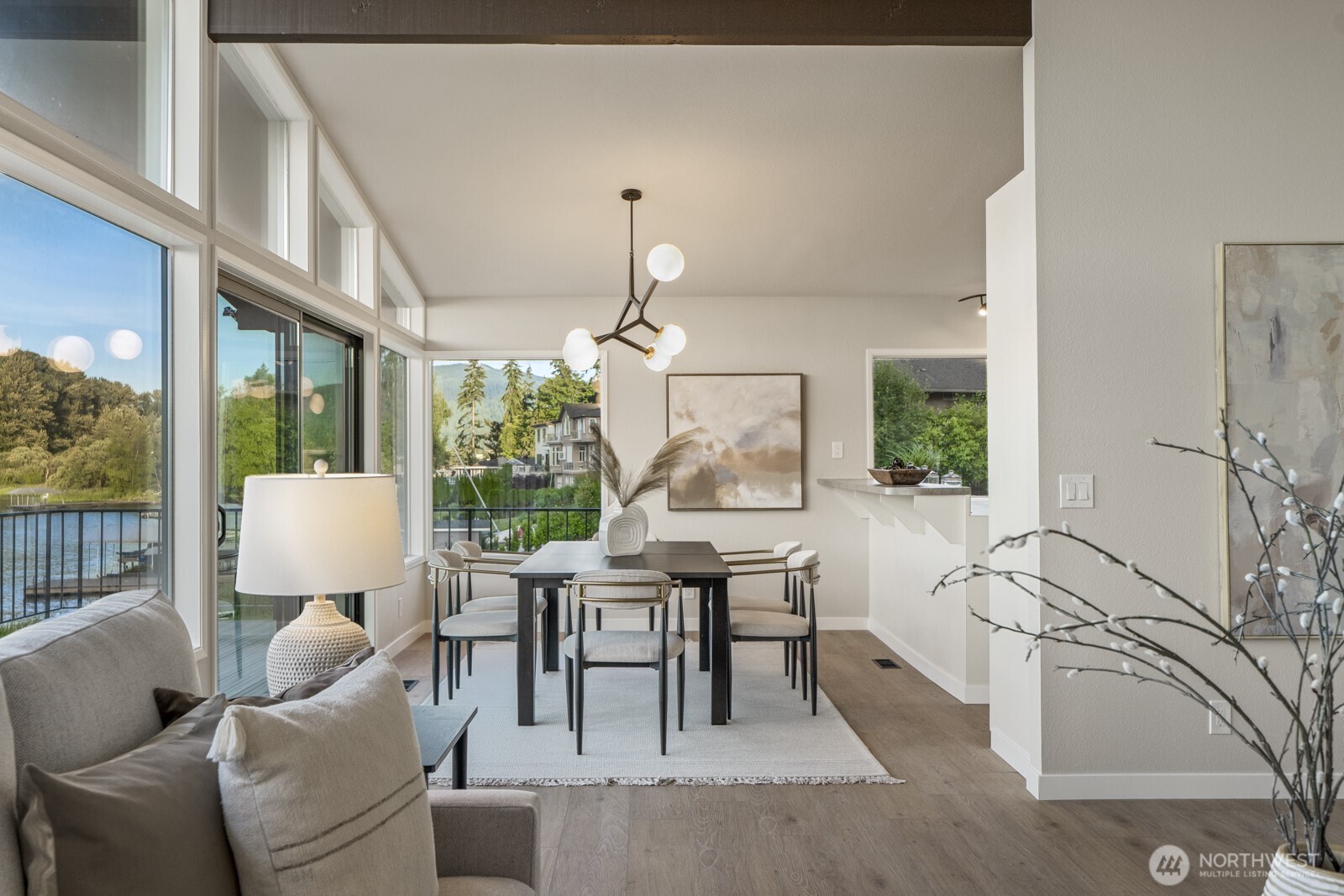 5110 NW Sammamish Road , Issaquah, WA 98027