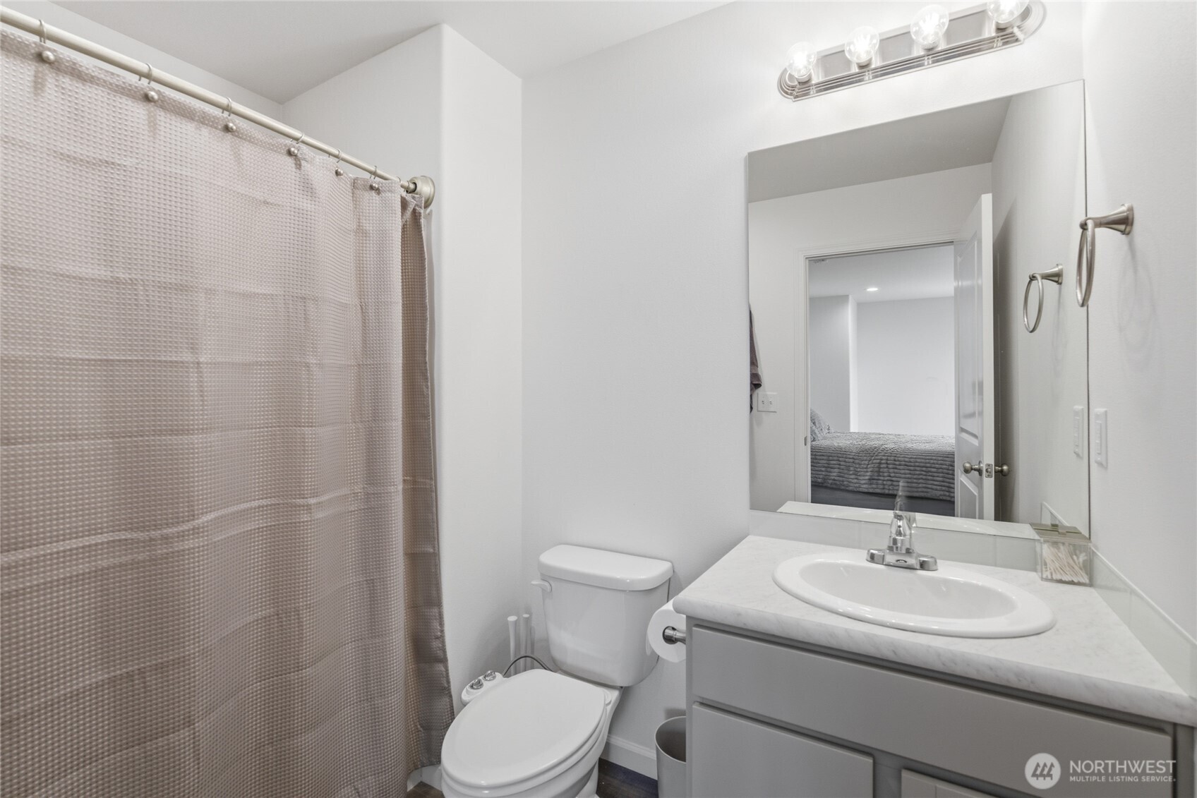 1259 Theo Way , Rock Island, WA 98850
