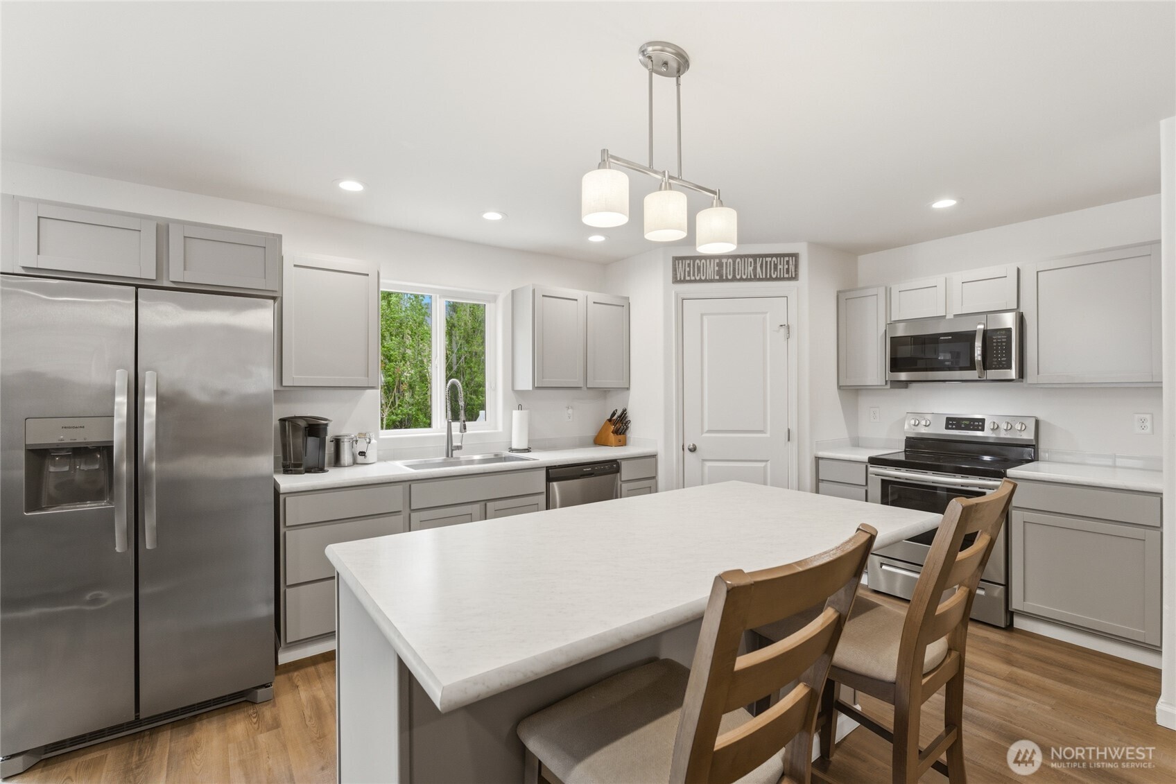 1259 Theo Way , Rock Island, WA 98850