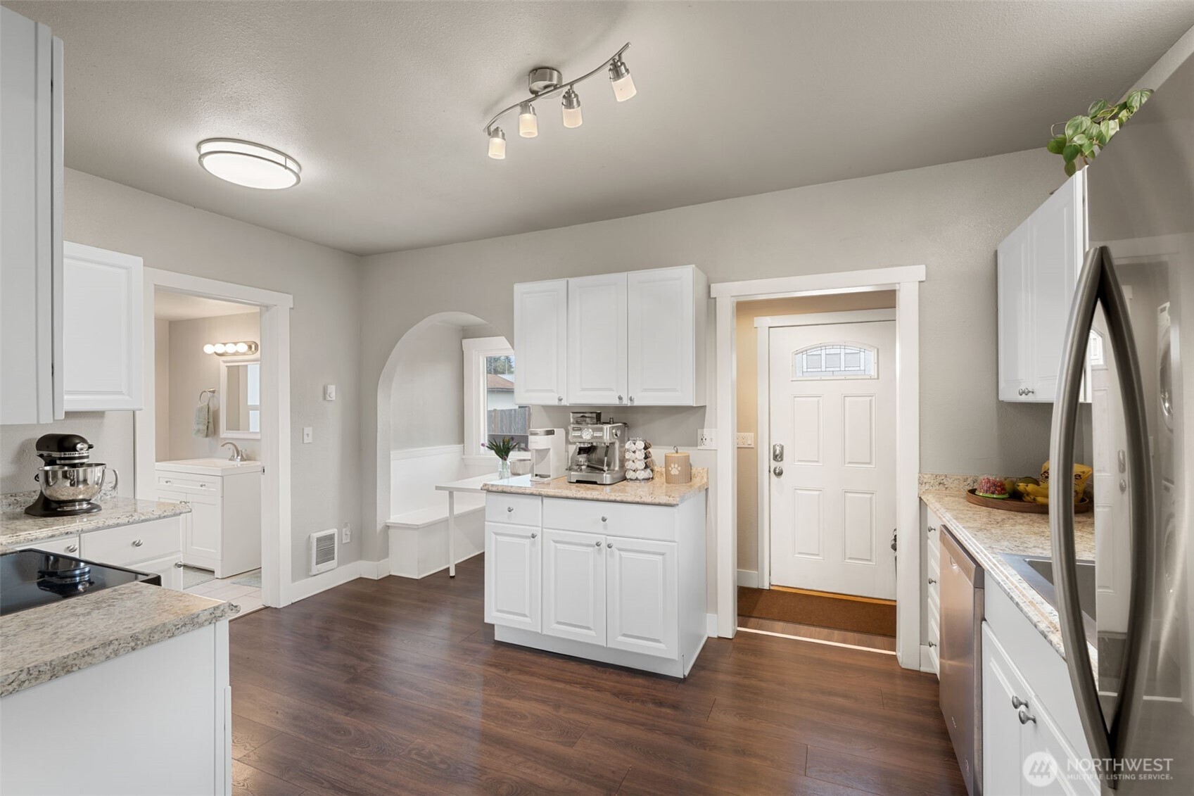 1016 N Tower Avenue , Centralia, WA 98531