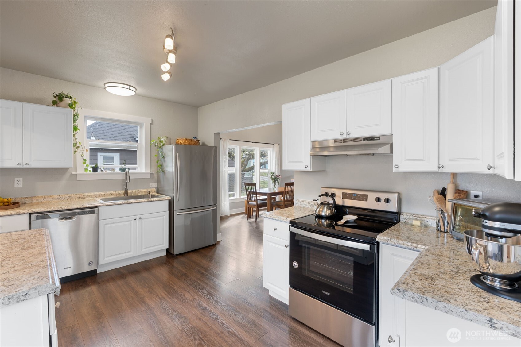 1016 N Tower Avenue , Centralia, WA 98531