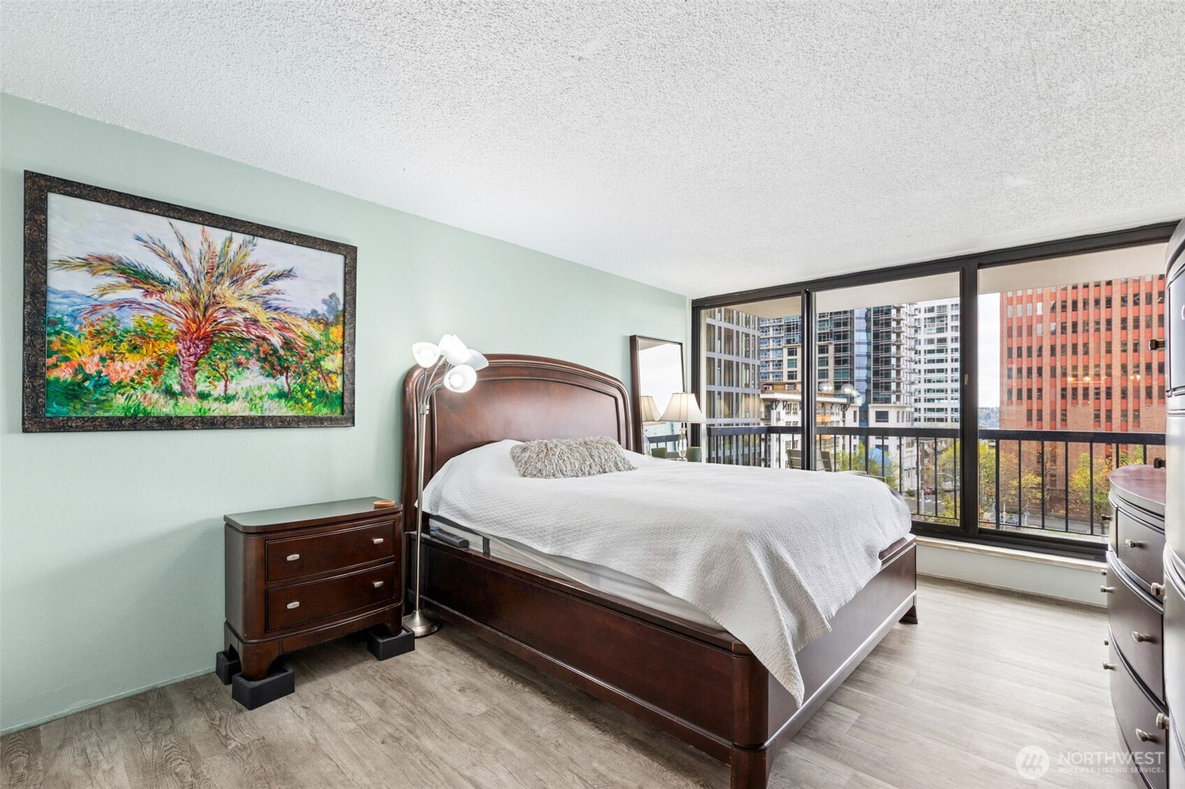 2100 3rd Avenue #802, Seattle, WA 98121