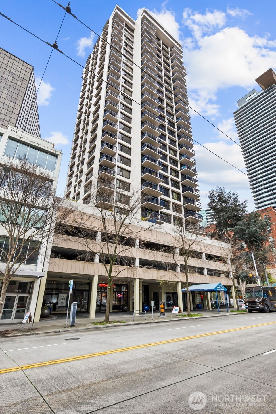 2100 3rd Avenue #802, Seattle, WA 98121