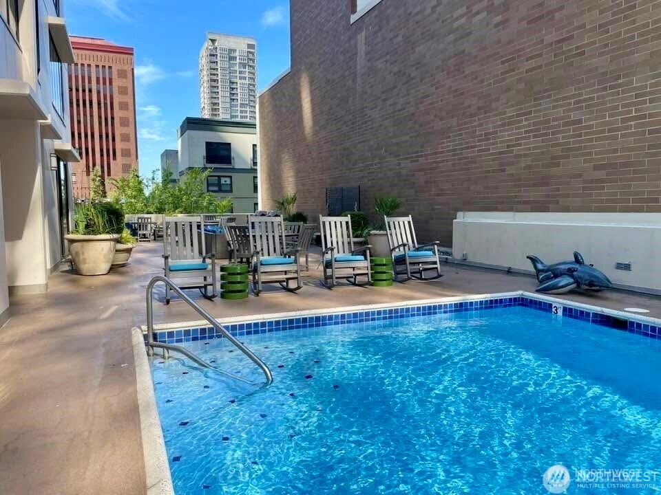 2100 3rd Avenue #802, Seattle, WA 98121