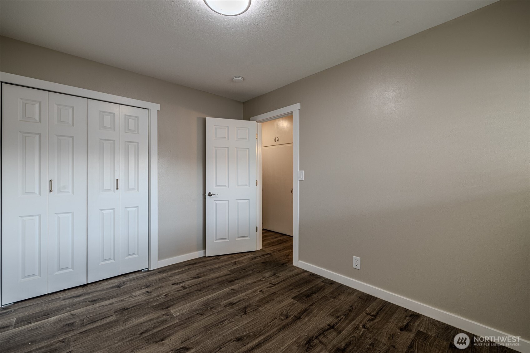 1235 Montana St , Wenatchee, WA 98801