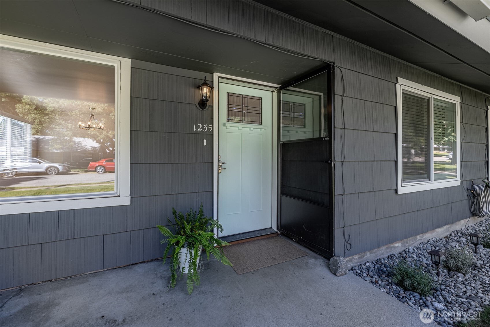 1235 Montana St , Wenatchee, WA 98801