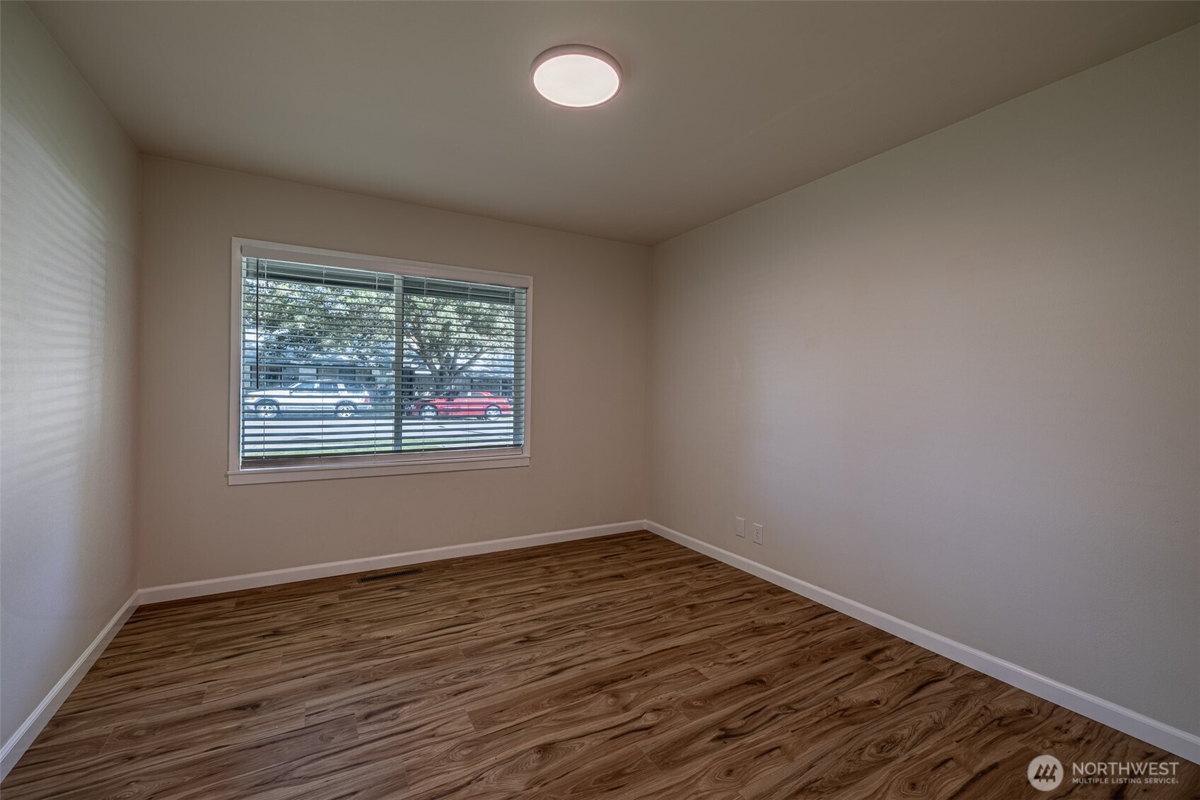 1235 Montana St , Wenatchee, WA 98801