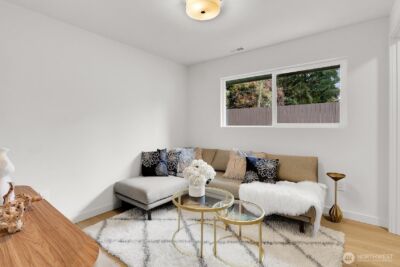19326 66th Avenue W, Lynnwood, WA 98036 - Photo 24
