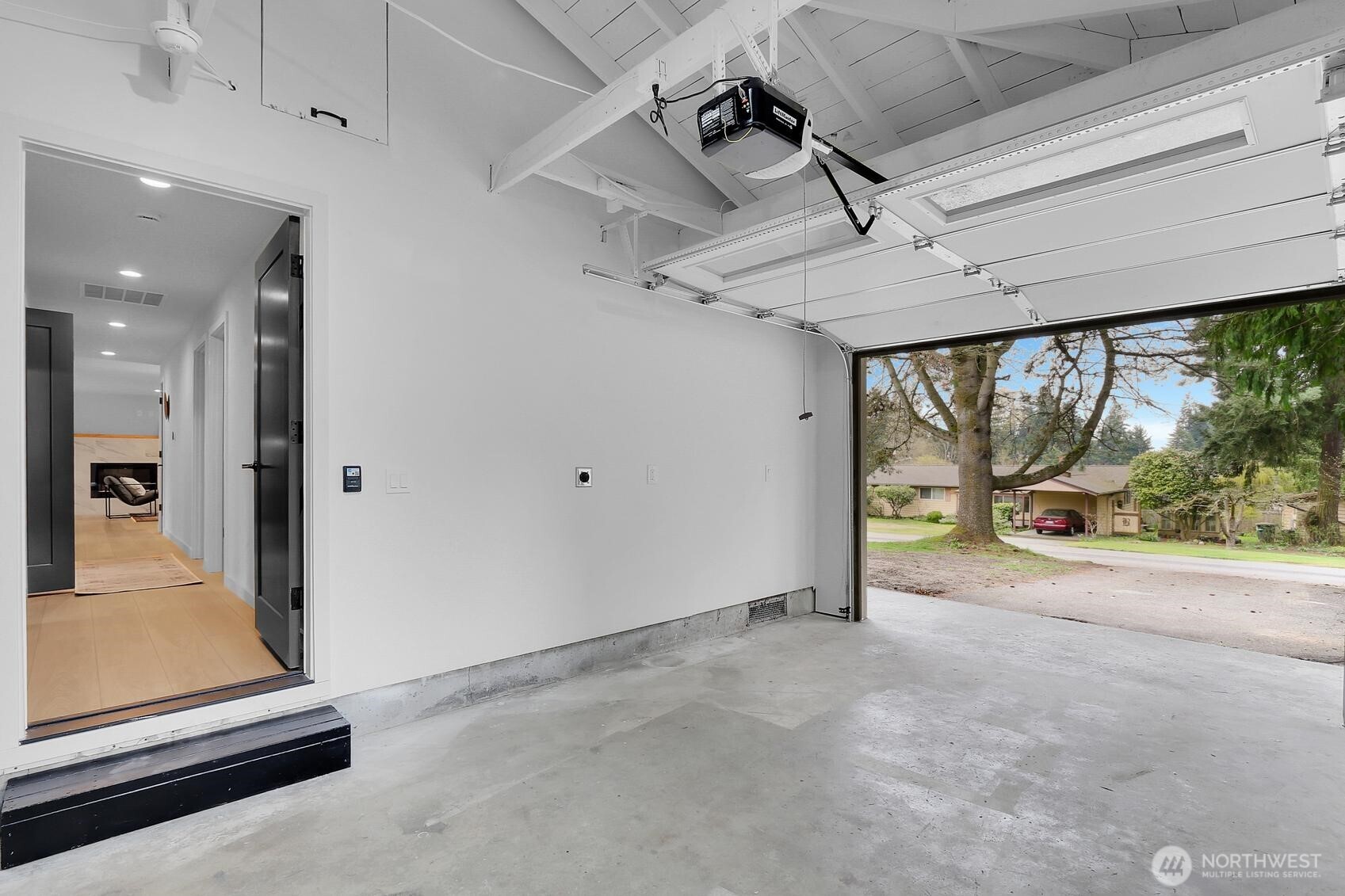 19326 66th Avenue W, Lynnwood, WA 98036