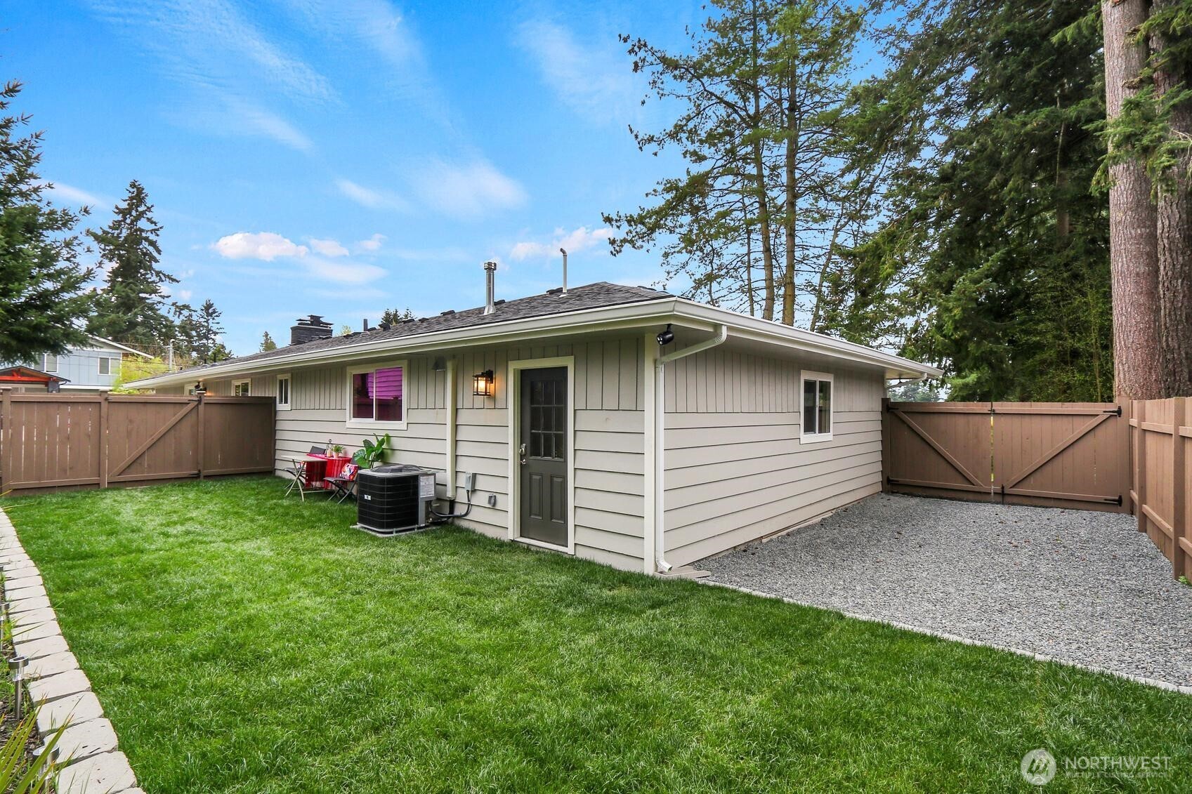 19326 66th Avenue W, Lynnwood, WA 98036