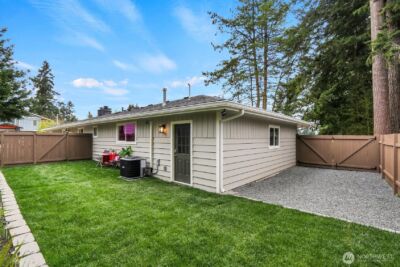 19326 66th Avenue W, Lynnwood, WA 98036 - Photo 32