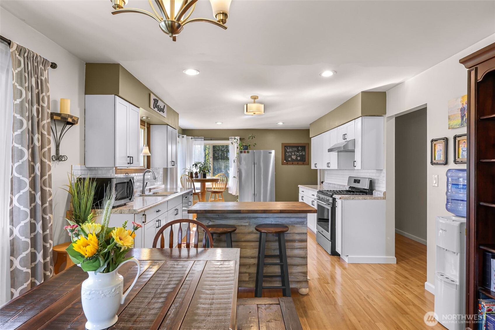 306 W King Tut Road , Bellingham, WA 98226