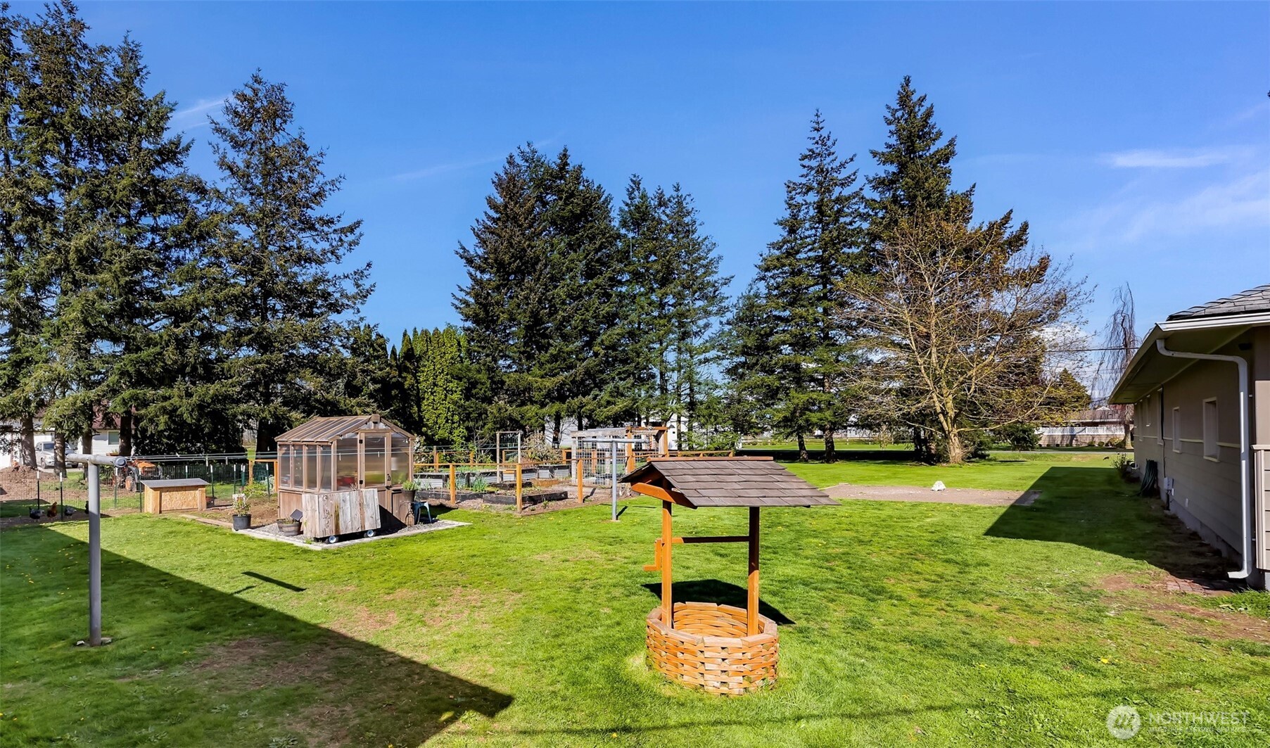 306 W King Tut Road , Bellingham, WA 98226