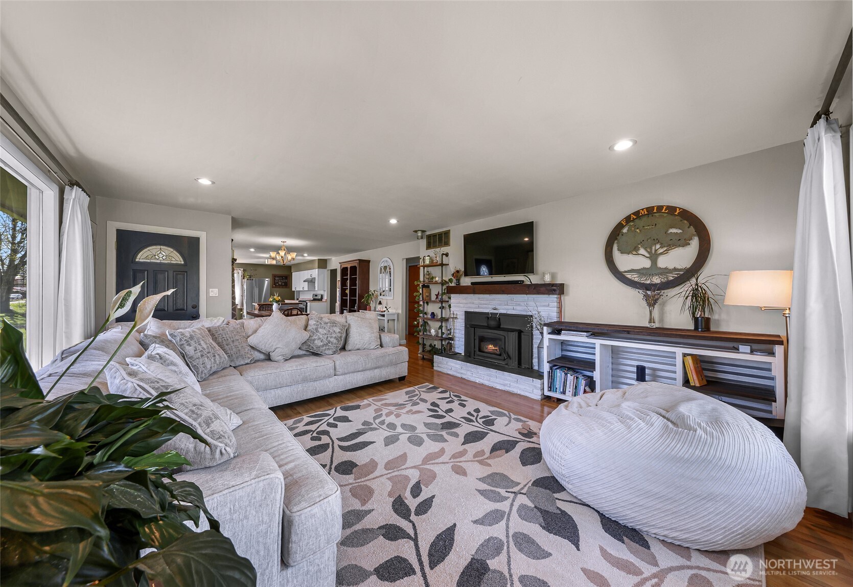 306 W King Tut Road , Bellingham, WA 98226