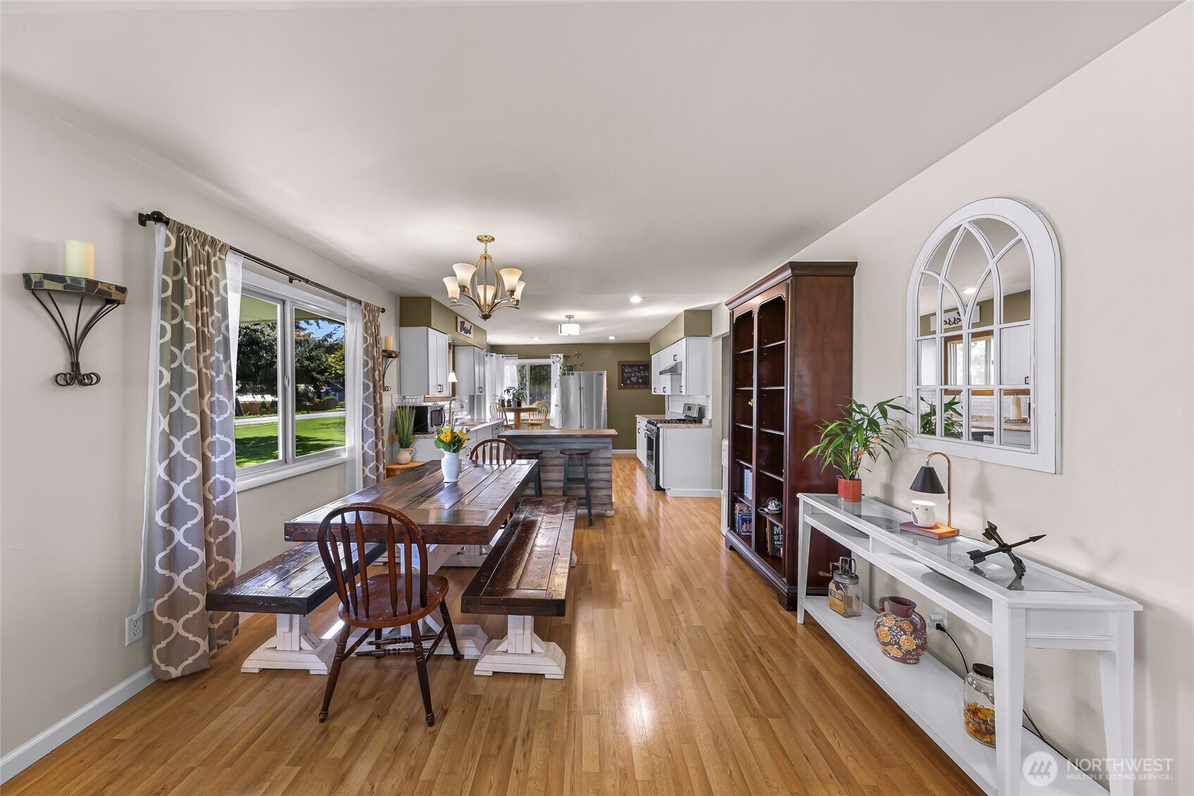 306 W King Tut Road , Bellingham, WA 98226