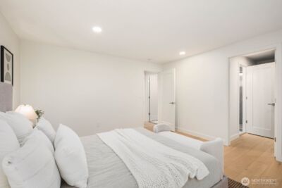 25529 SE 159th Street , Issaquah, WA 98027-8249 - Photo 21