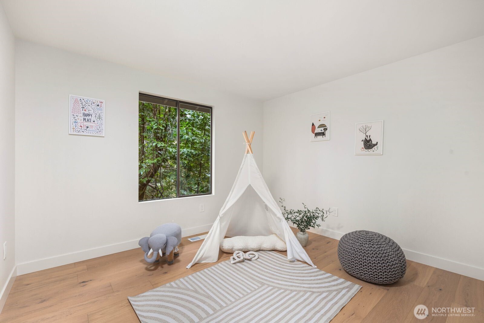 25529 SE 159th Street , Issaquah, WA 98027-8249