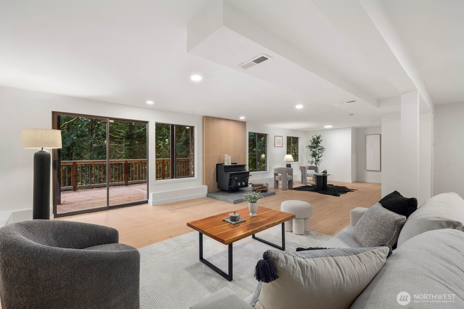 25529 SE 159th Street , Issaquah, WA 98027-8249