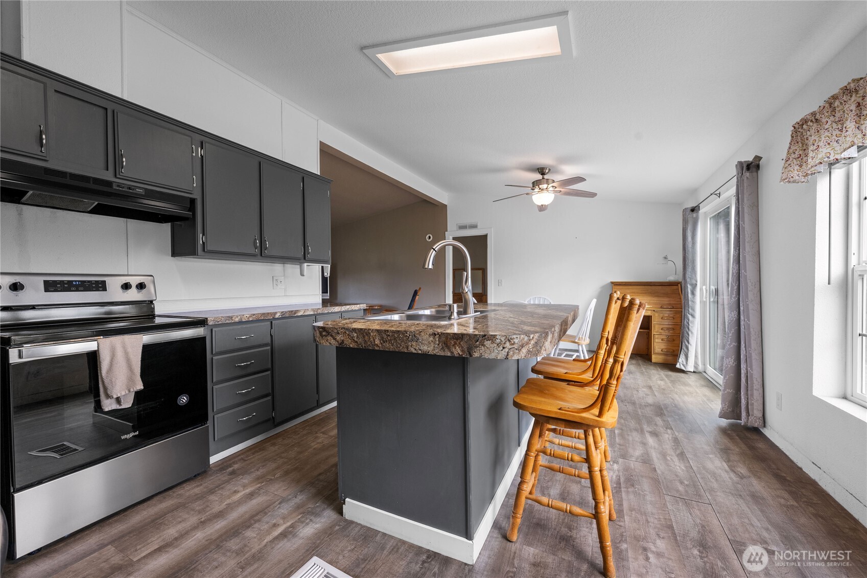 5206 Sandridge Road , Long Beach, WA 98631