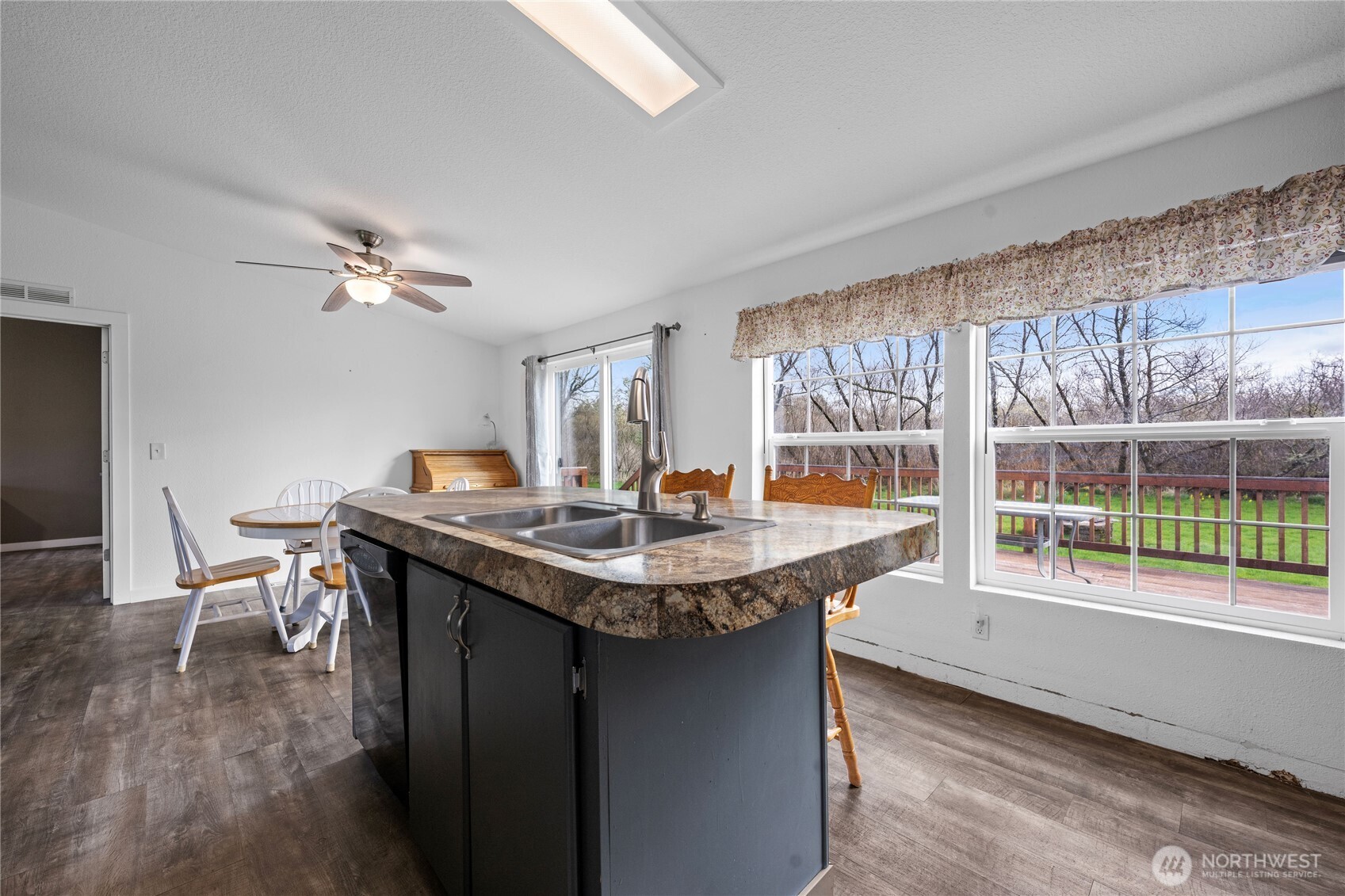 5206 Sandridge Road , Long Beach, WA 98631
