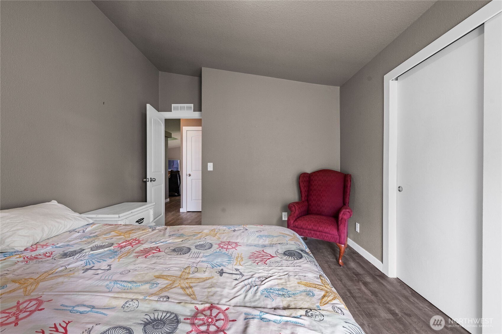 5206 Sandridge Road , Long Beach, WA 98631