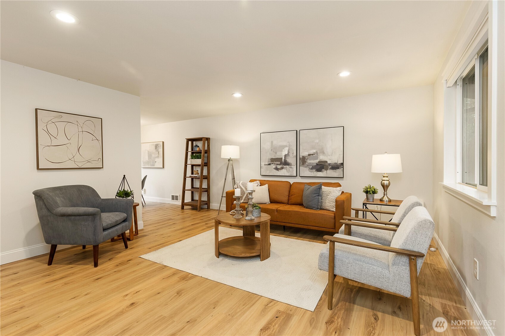 22717 4th Avenue SE, Bothell, WA 98021