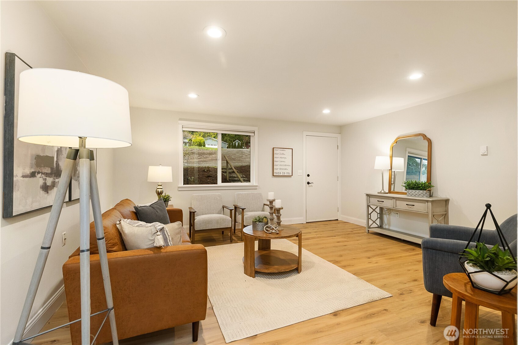 22717 4th Avenue SE, Bothell, WA 98021
