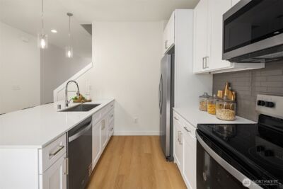1518 Hollow Dale Place #D, Everett, WA 98204 - Photo 18