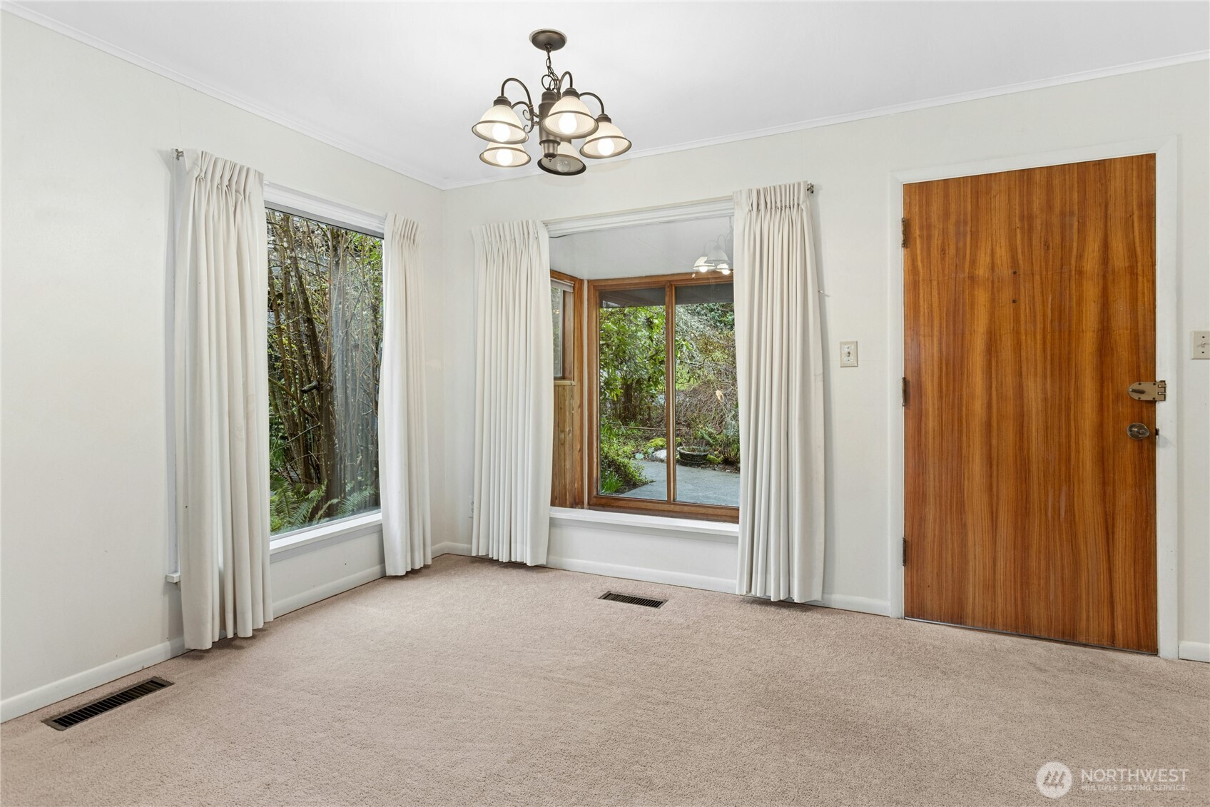 6526 NE 198th Street , Kenmore, WA 98028