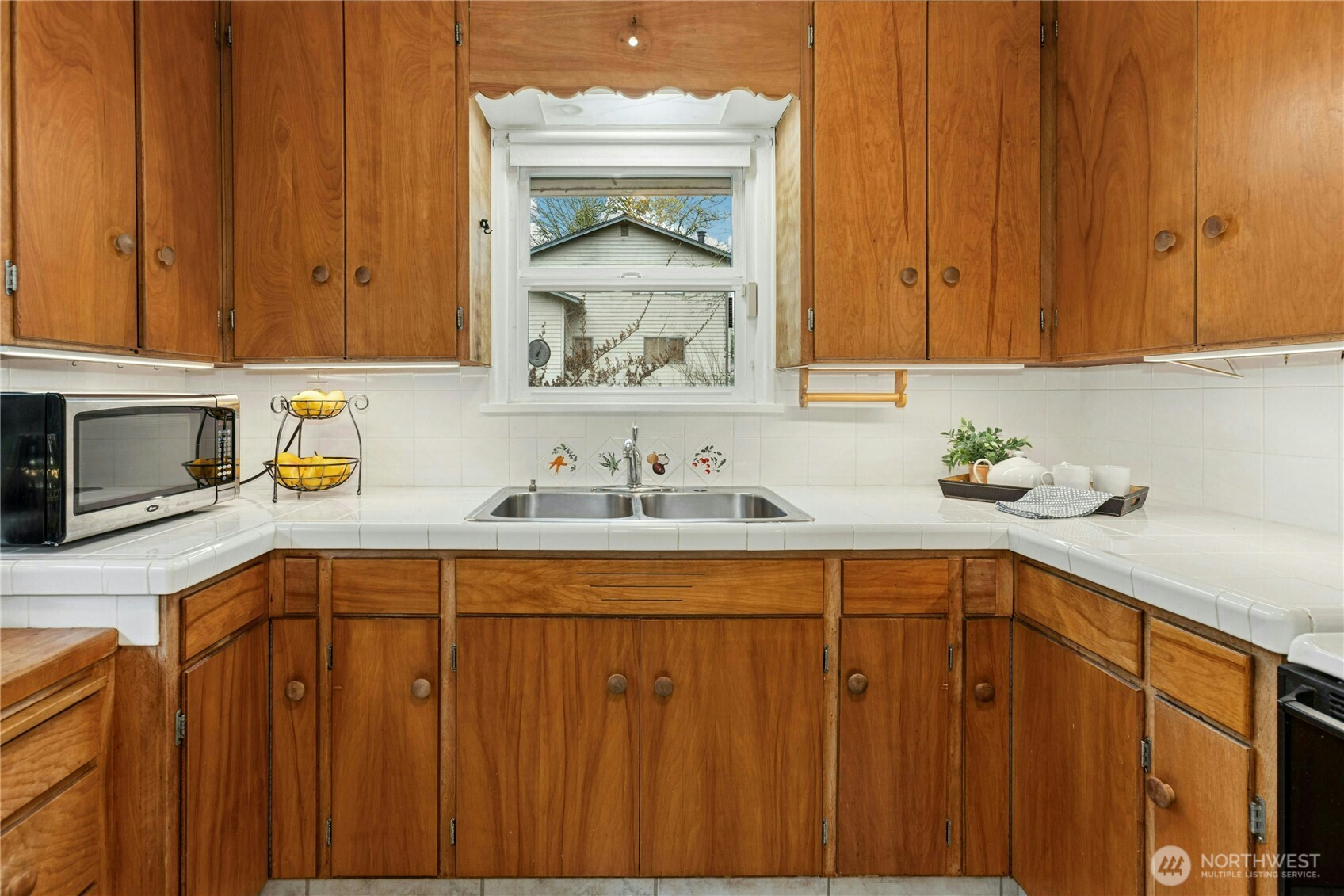 6526 NE 198th Street , Kenmore, WA 98028