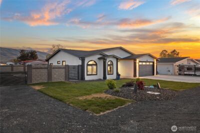 416 Edgewater Way SW, Mattawa, WA 99349 - Photo 2