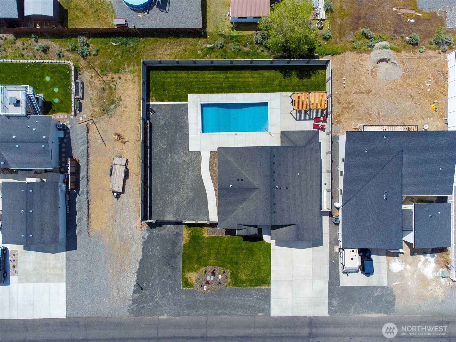 416 Edgewater Way SW, Mattawa, WA 99349