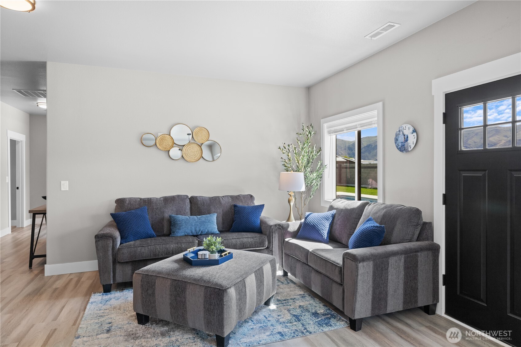 416 Edgewater Way SW, Mattawa, WA 99349