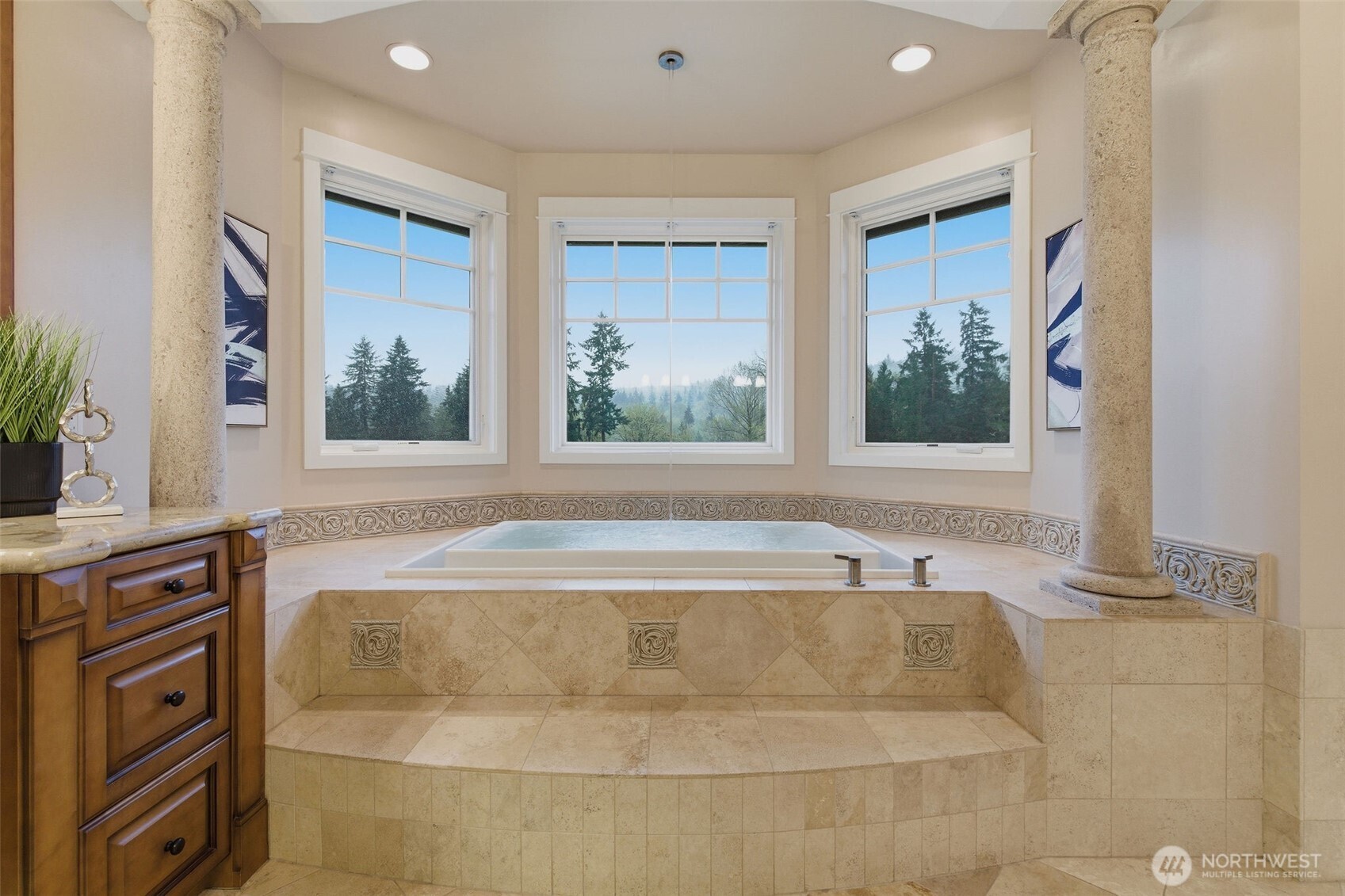 15538 SE 79th Place , Newcastle, WA 98059-9227