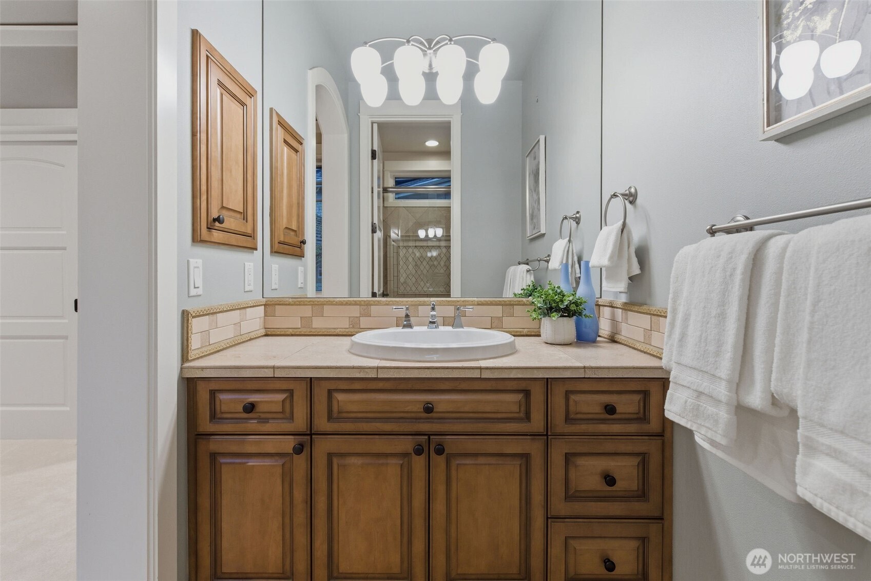 15538 SE 79th Place , Newcastle, WA 98059-9227