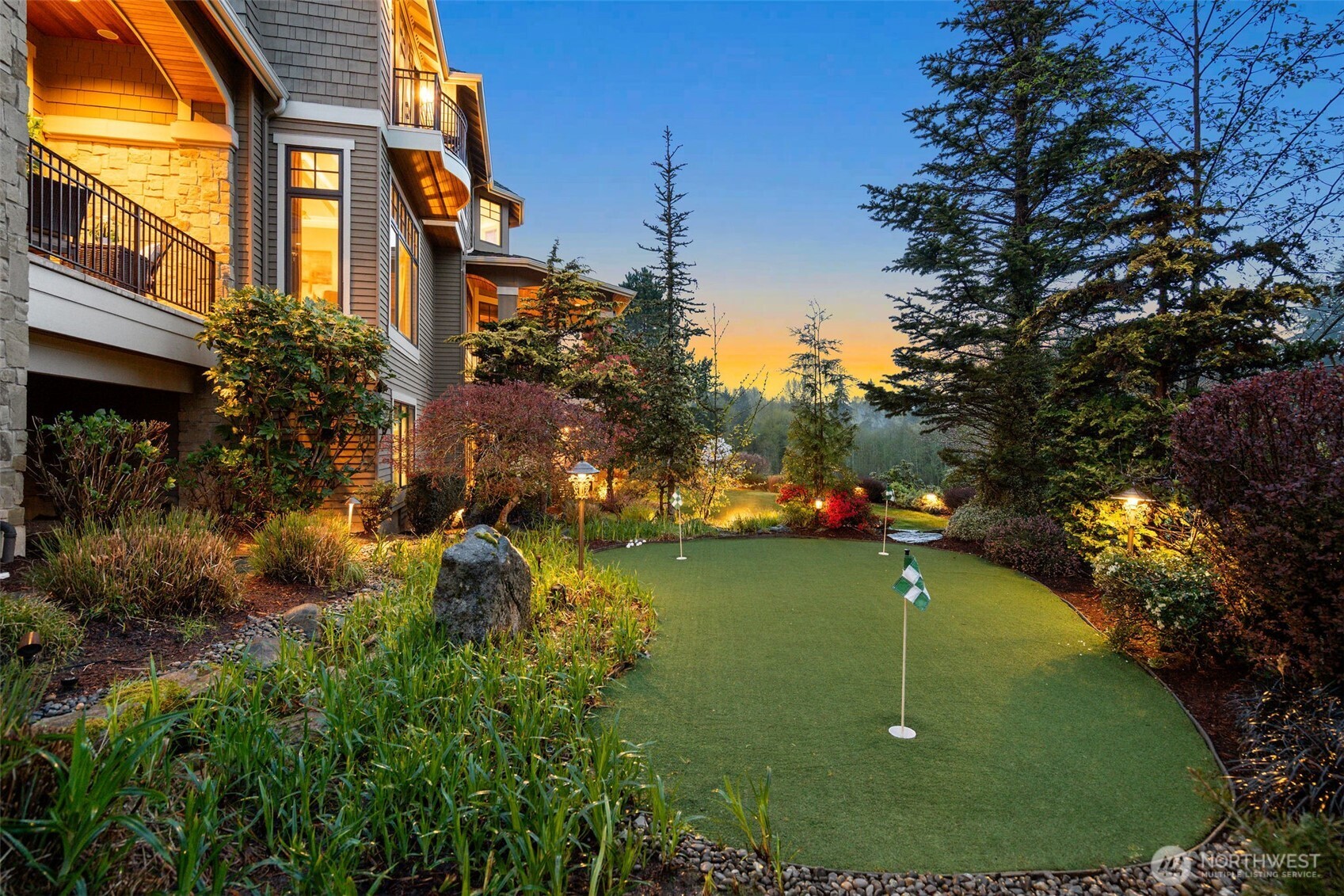 15538 SE 79th Place , Newcastle, WA 98059-9227