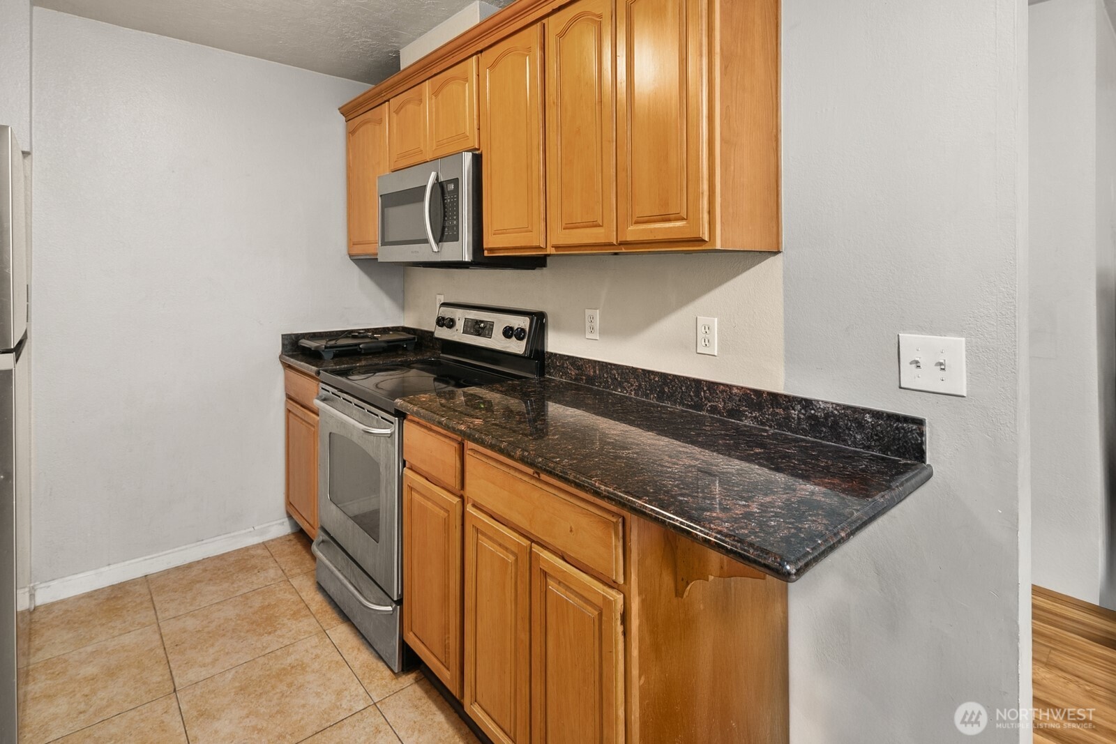 101 SW 119th Street #102, Burien, WA 98146