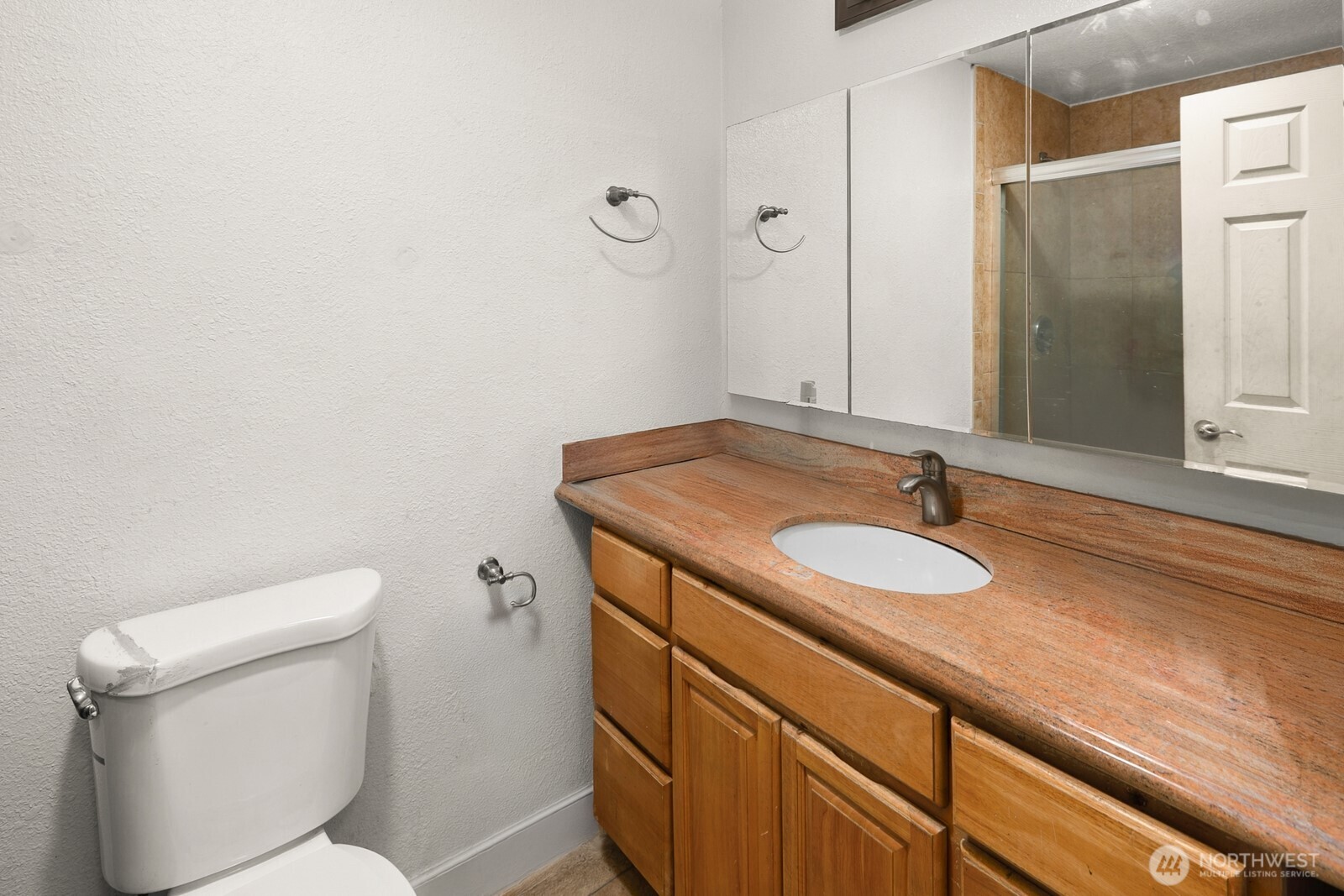101 SW 119th Street #102, Burien, WA 98146