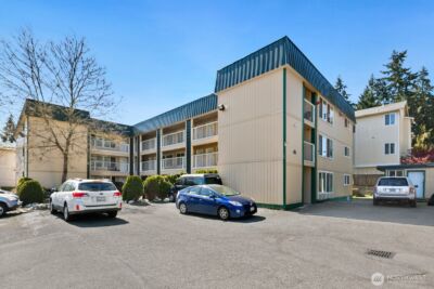 101 SW 119th Street #102, Burien, WA 98146 - Photo 2
