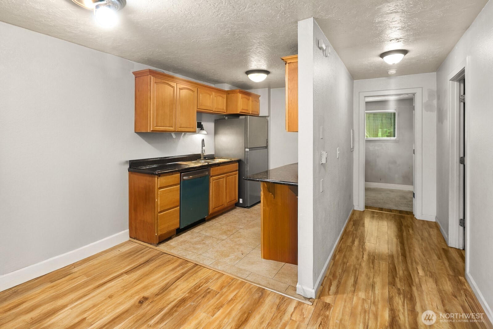 101 SW 119th Street #102, Burien, WA 98146