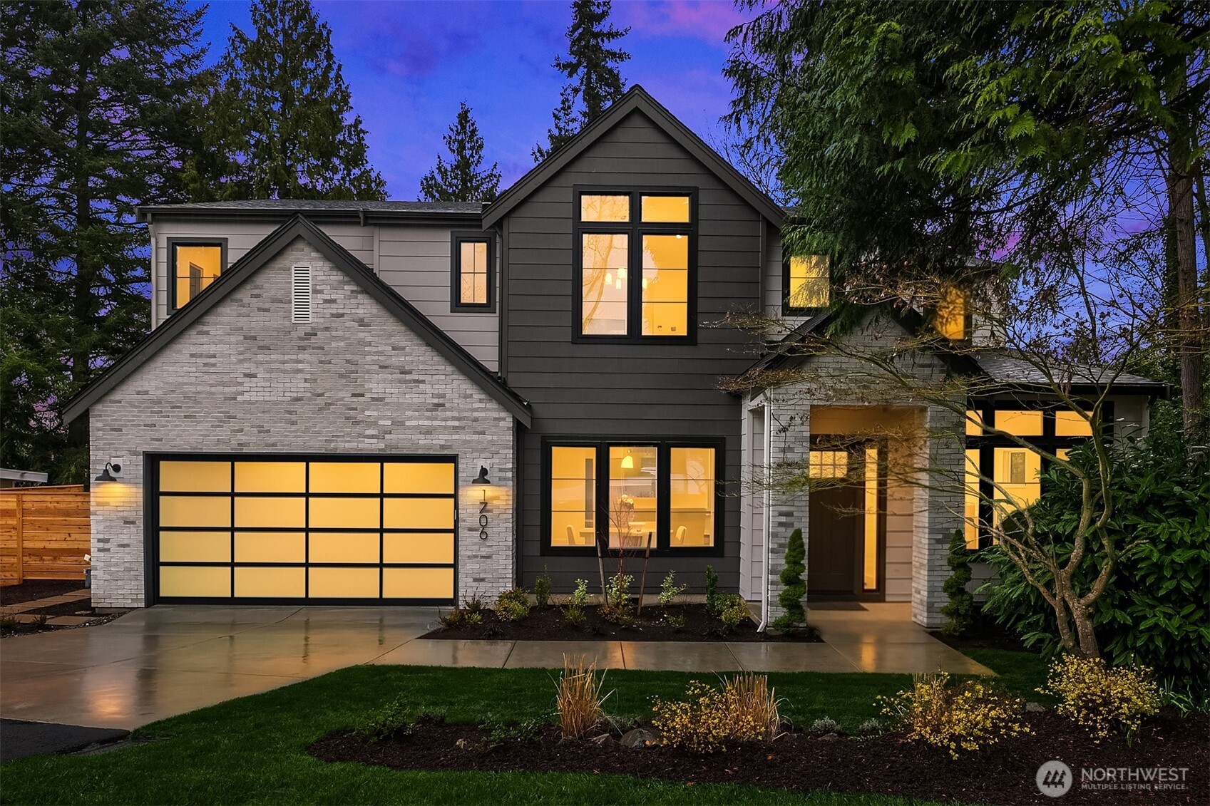 1706 111th Avenue NE, Bellevue, WA 98004