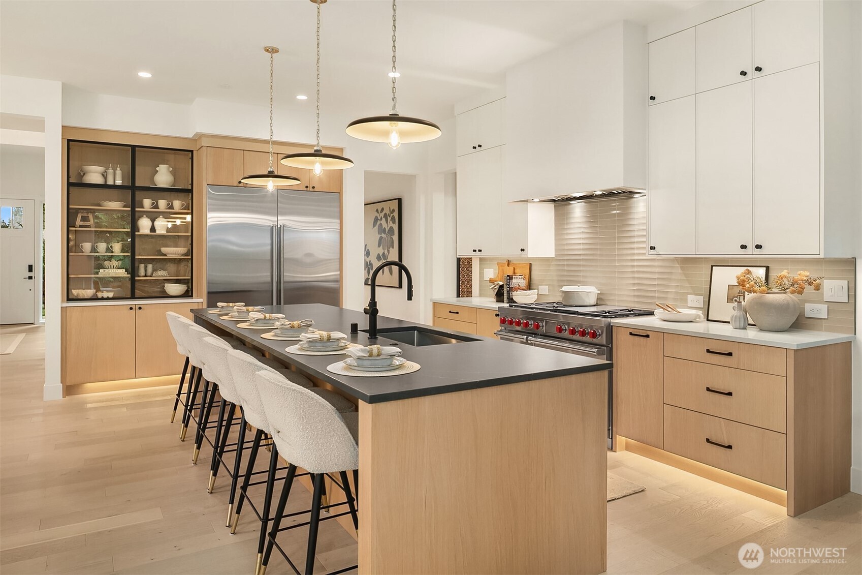 1706 111th Avenue NE, Bellevue, WA 98004