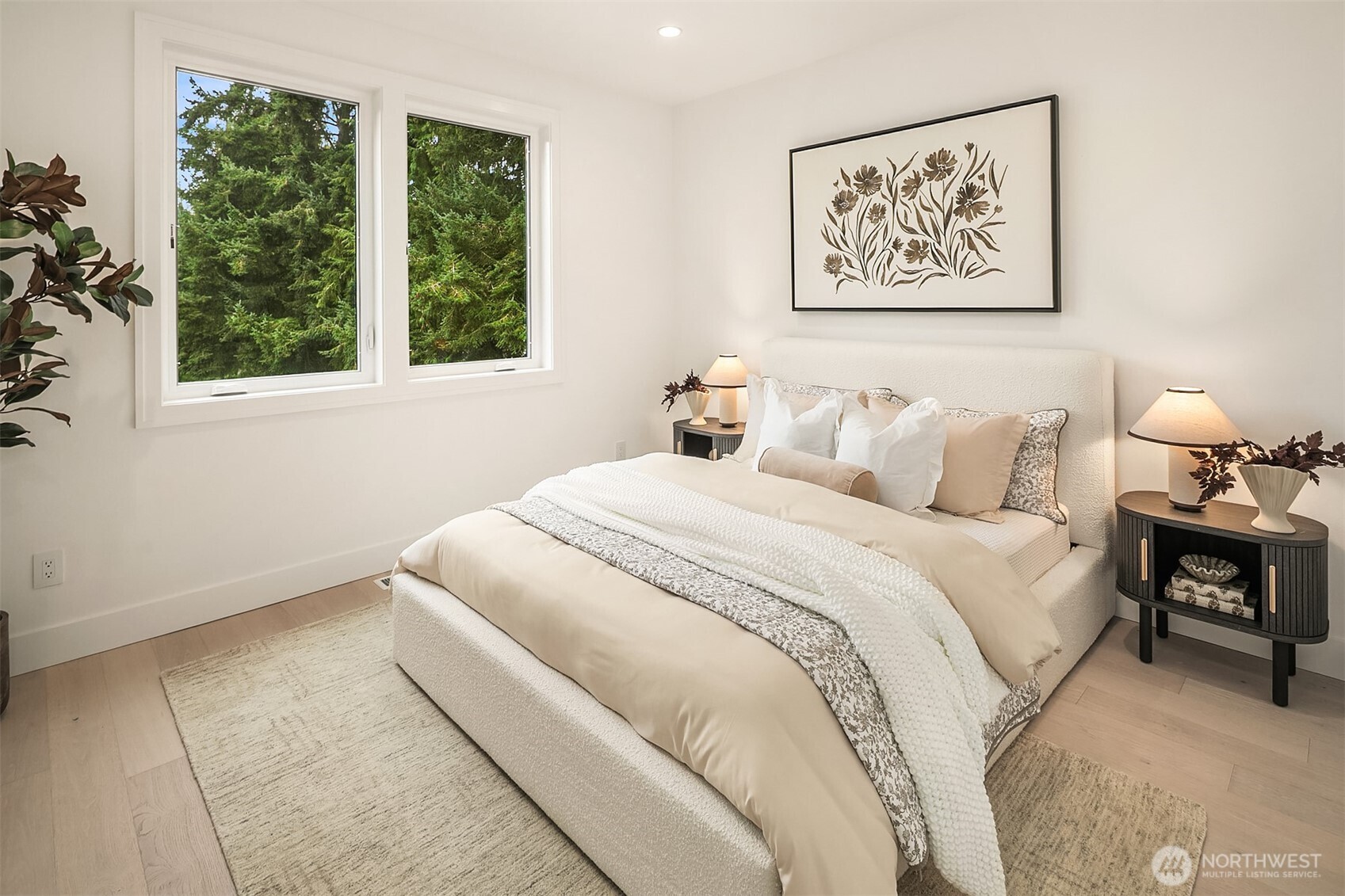 1706 111th Avenue NE, Bellevue, WA 98004