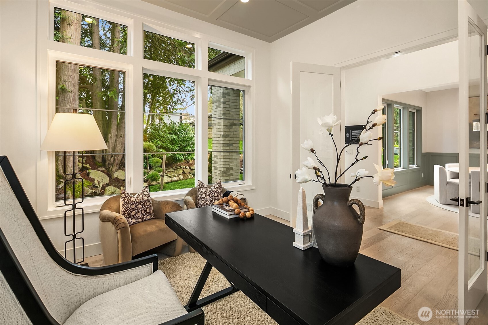1706 111th Avenue NE, Bellevue, WA 98004