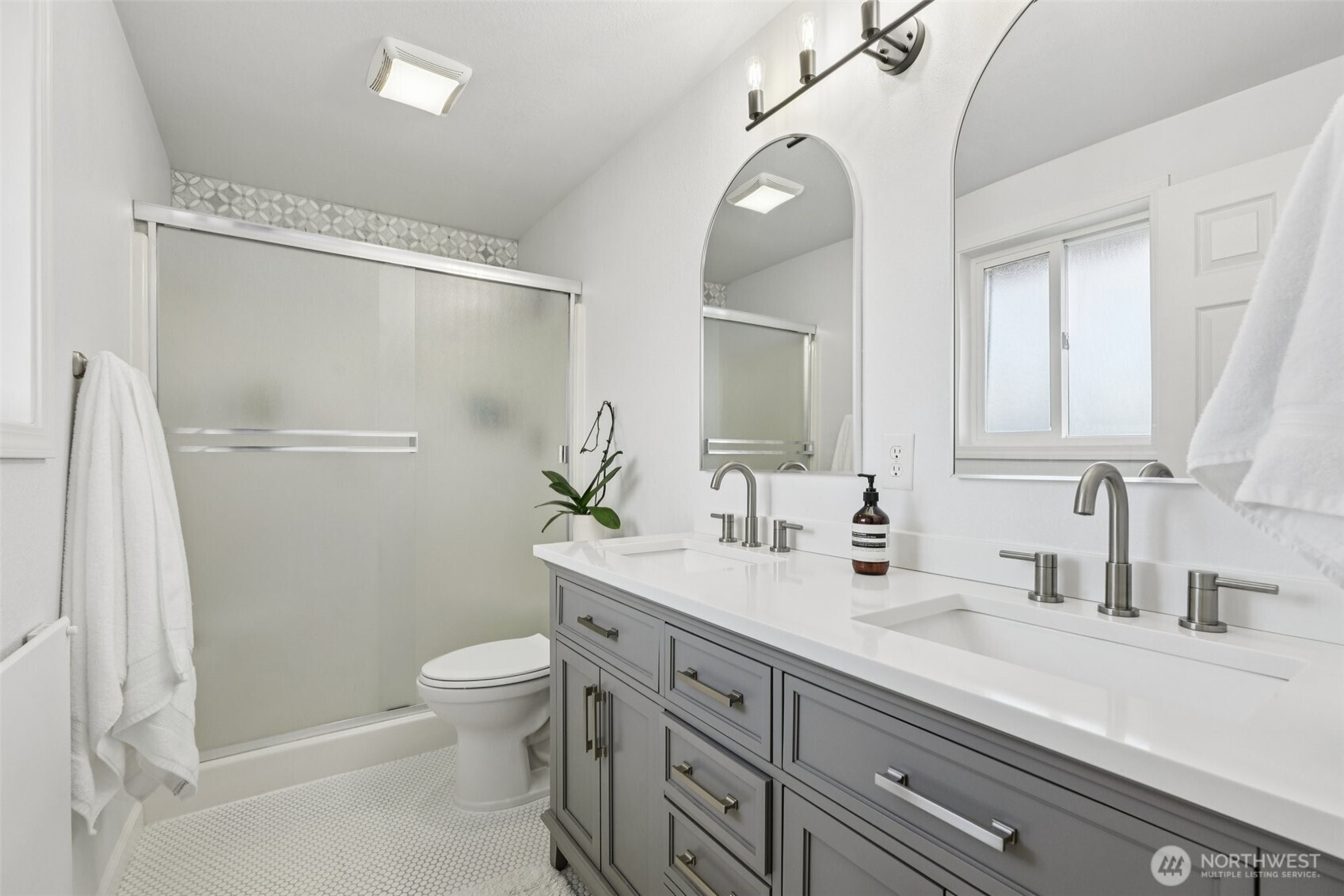 16001 NE 4th Way , Vancouver, WA 98684