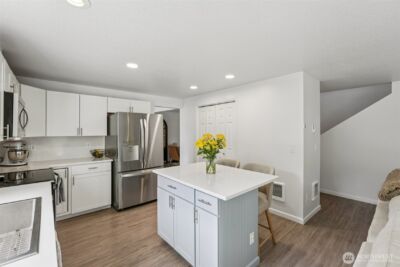 16001 NE 4th Way , Vancouver, WA 98684 - Photo 10