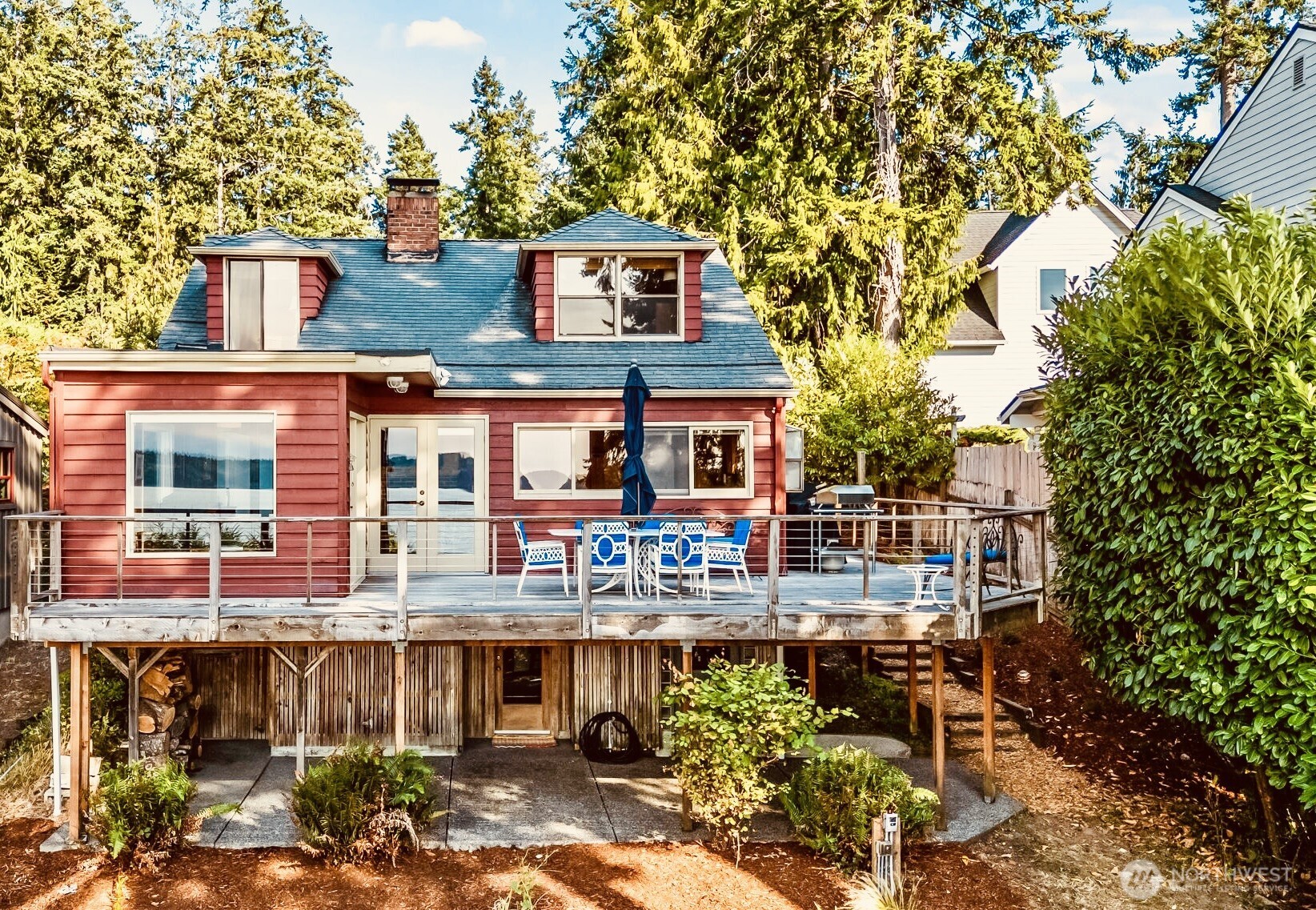 3620 Forest Beach Drive NW, Gig Harbor, WA 98335